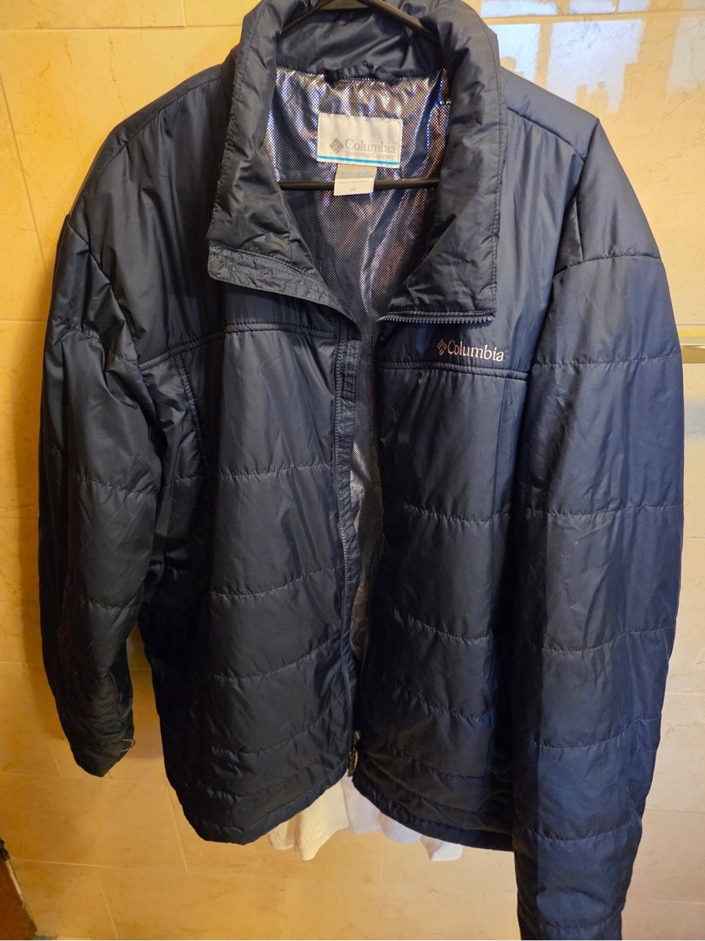 Columbia Navy Quilted Puffer Jacket - Lightweight Insulated Coat